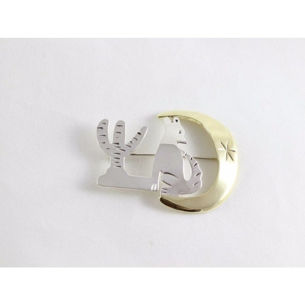 Sterling Silver Coyote or Wolf Howling at the Moon Pin Brooch Vintage Taxco